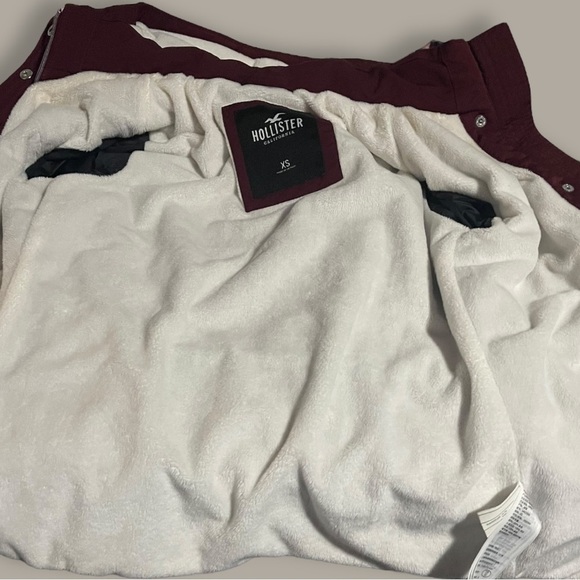 Hollister Cozy Faux Fur Lined Burgundy Mid-weight Jacket Size Extra Small - Picture 13 of 16